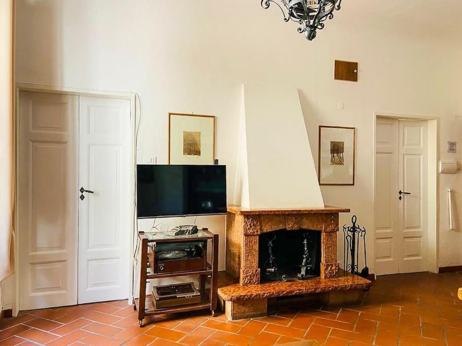 The Philosopher'S House La Spezia Extérieur photo