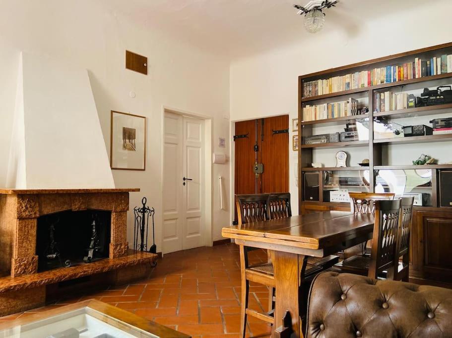 The Philosopher'S House La Spezia Extérieur photo